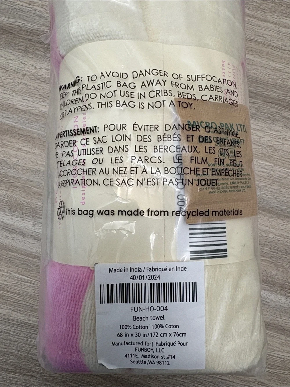 Funboy NWT Poolside Leisure Club Beach Towel Pink Creamy White